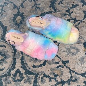 Liliana Cotton Candy Platform fluffy Sandals